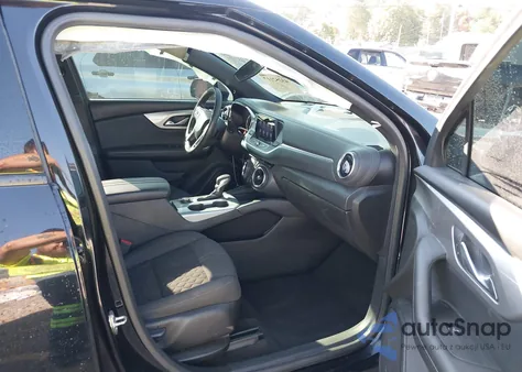 2021 Chevrolet Blazer Fwd 2Lt from USA, damaged, VIN 3GNKBCR49MS587315